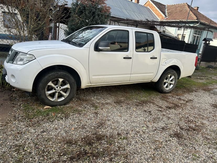 Vand Nissan NAVARA D40