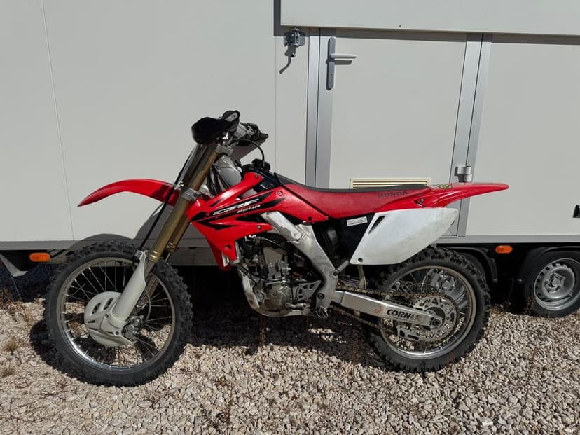 Honda CRF 250R - Motocros, 4T, în stare bună