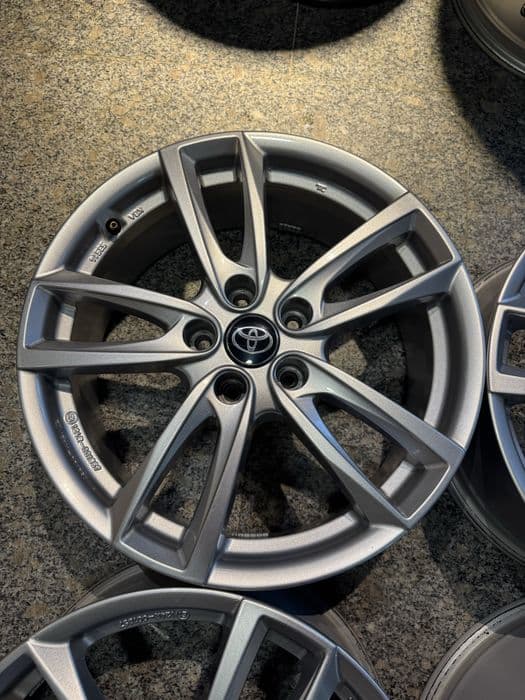 Jante aliaj 18” dedicate Toyota Camry Corolla Rav4 Yaris Cross