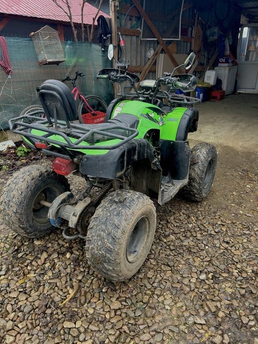 Vând atv 200cc .