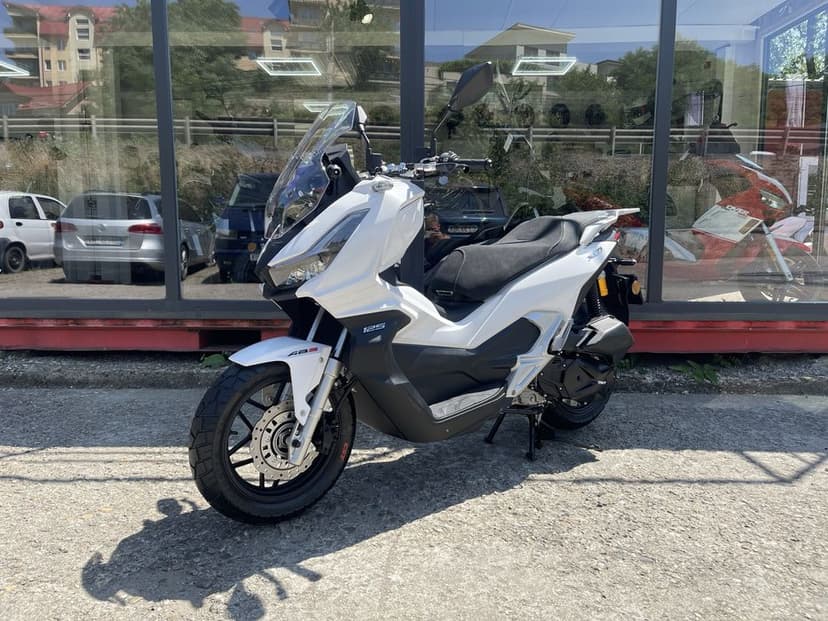 Scuter TNT XCO 125 cc-Nou-Abs-carplay-Garantie-Transport gratuit-