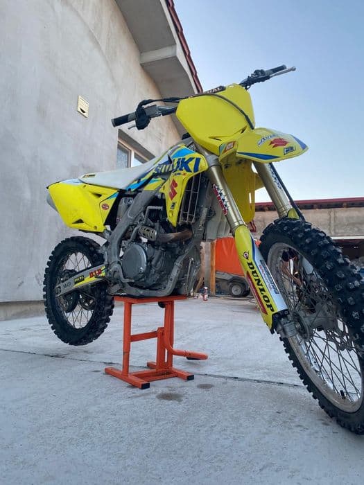 Cross Suzuki RMZ