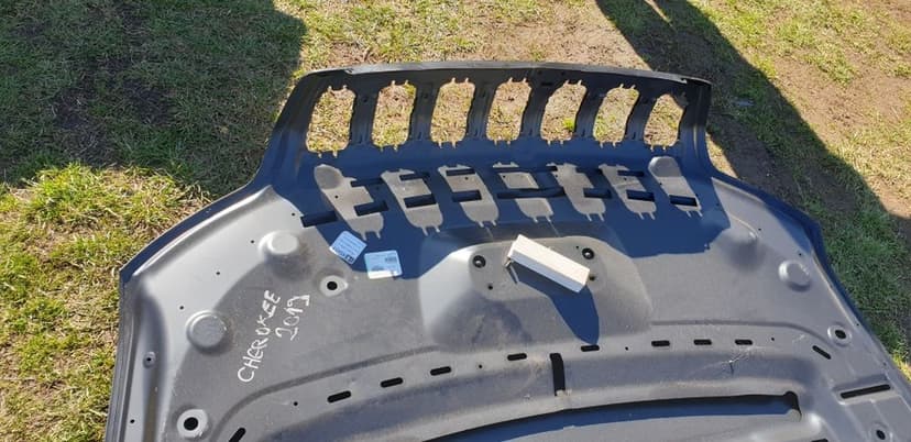 Capota aluminiu jeep cherokee 2019