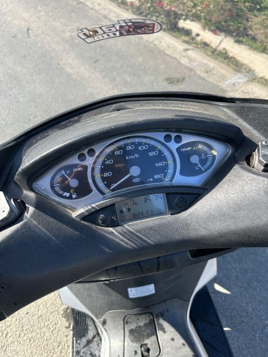 Vand sau schimb yamaha xmax 250