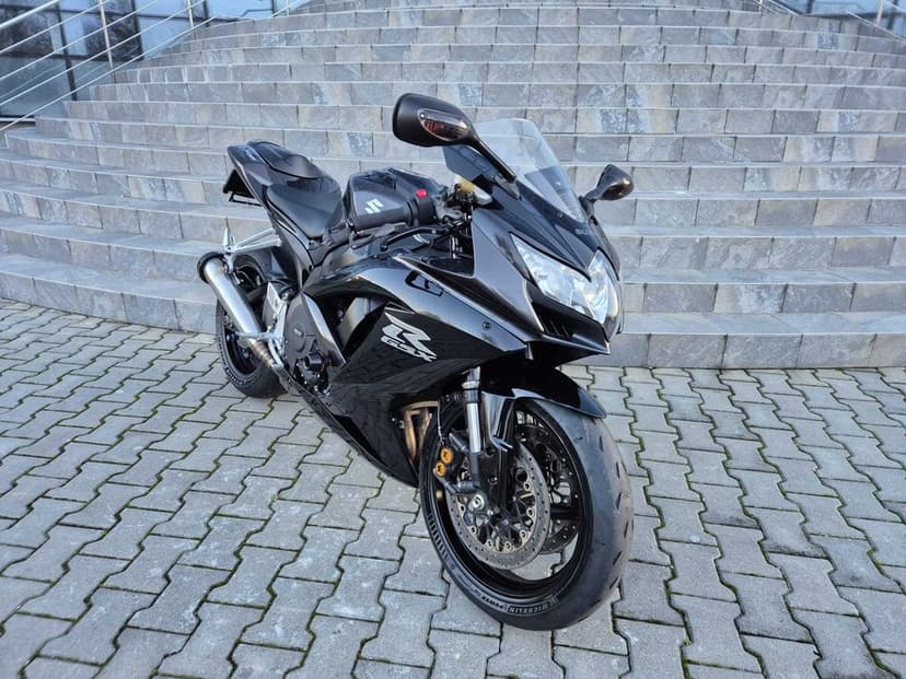 Suzuki GSX-R 750 ~  Garantie ~ Rate directe fara DOBANDA ~