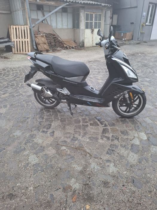 Scuter peugeot speedfight 3