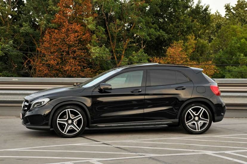 Mercedes GLA 220d 4Matic/ 2016 / AMG / Automat / Panoramic /Navi/Euro6