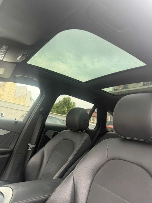 GLC 220D 4MATIC AMG Panoramic Scaune sport alcantara