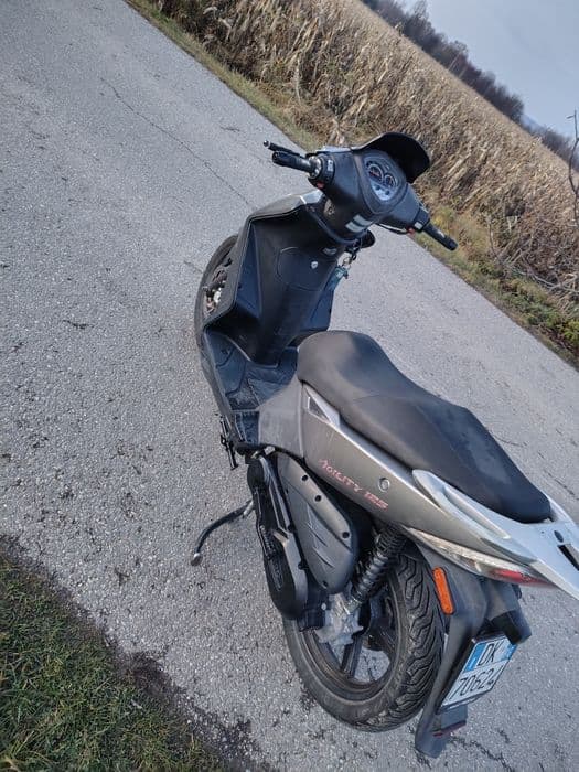 Scuter kimco 125