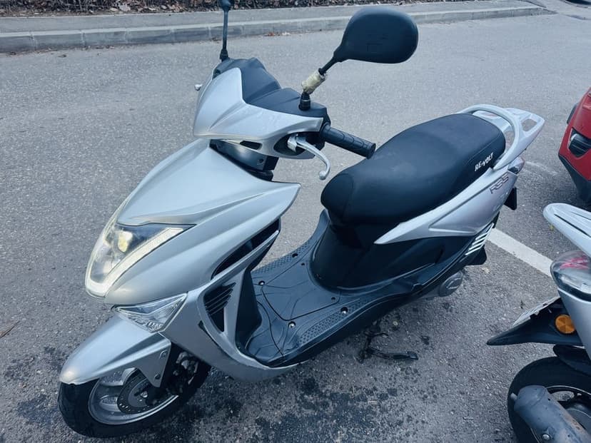 50cc 7 Scuters   for sale