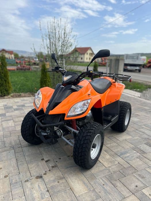 Atv daelim e ton 250 cc