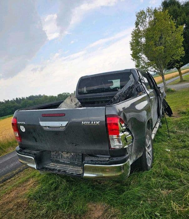 dezmembrez toyota hilux 2019 automata