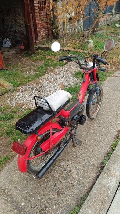 Moped și Aprilia Leonardo 150cc
