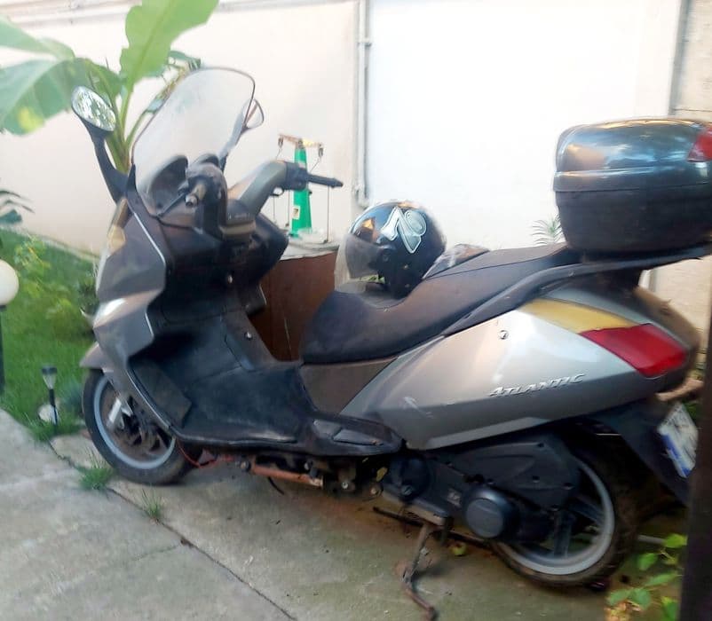 Aprilia Atlantic 200