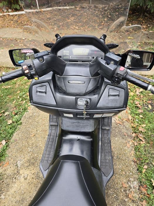 SUZUKI BURGMAN 650 EXCLUSIV 2004 inmatriculat ac