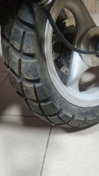 Vând scuter 50 cc-înmatriculat