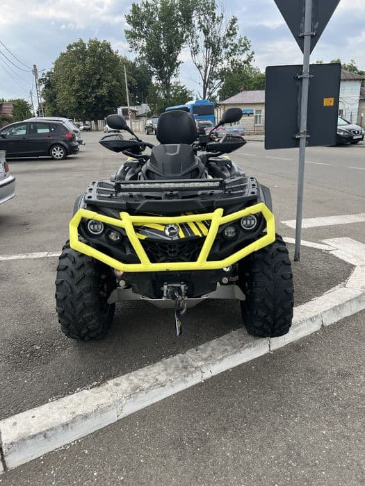 Can am Outlander 1000/ an 2019/ 3500 km