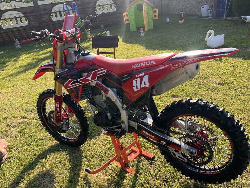Vand Honda CRF 450Raly sau schimb cu Atv