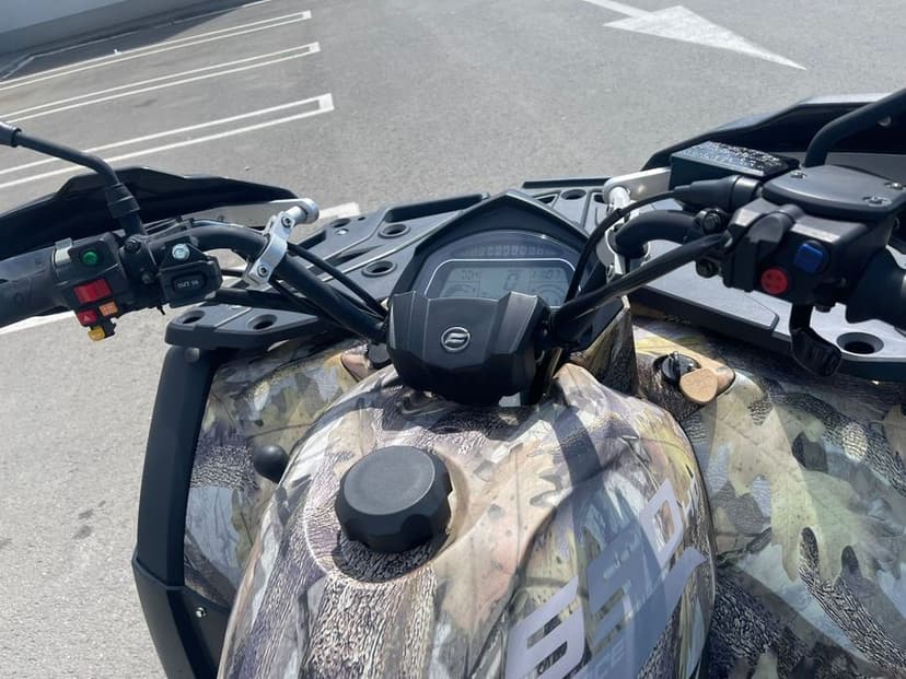 ATV Cforce 500 Servo