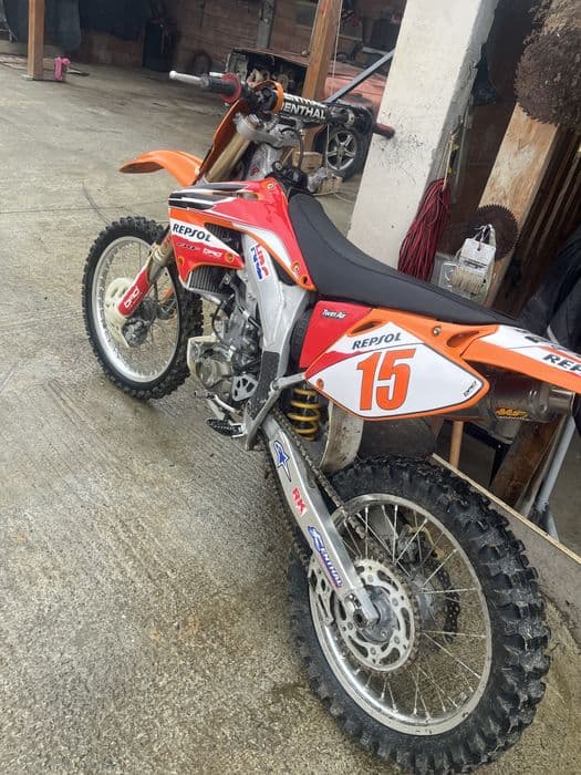 Cross honda crf450