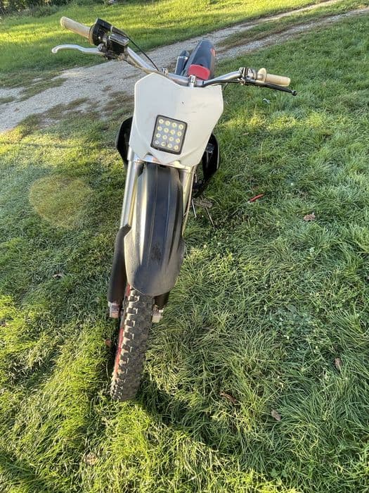 Vand cross 250 in stare buna