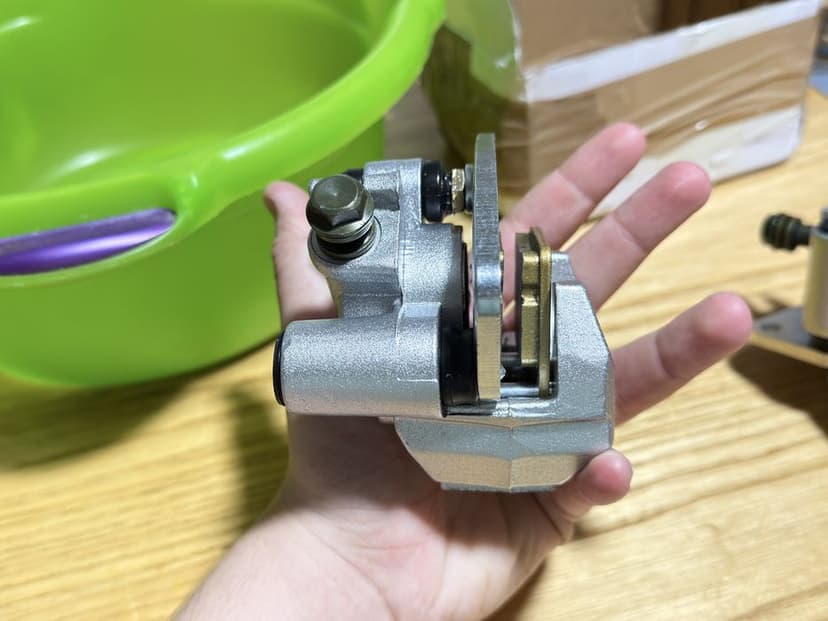 Vand etriere noi noute pt yamaha grizzly 450,600,660,700