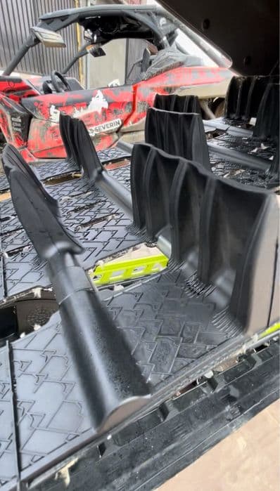 Ski-doo 850 -TABLETA-2023- 37 ORE