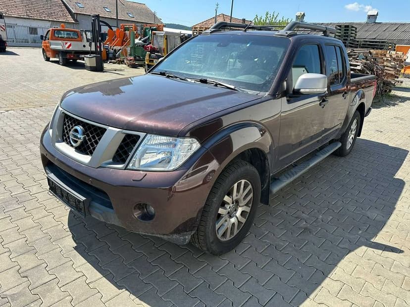Autoturism Nissan Navara - problema la motor