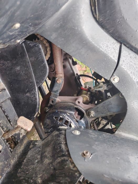 Atv 100cc vând sau schimb cu ceva mai mare