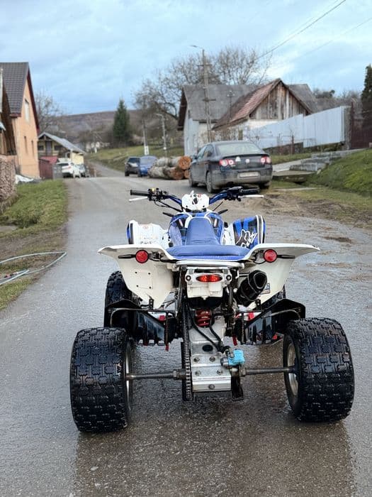 Vand s-au schimb suzuki ltz 400