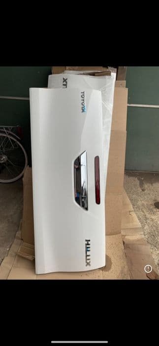 Presuri Aparatori Noroi Toyota Hilux Originale