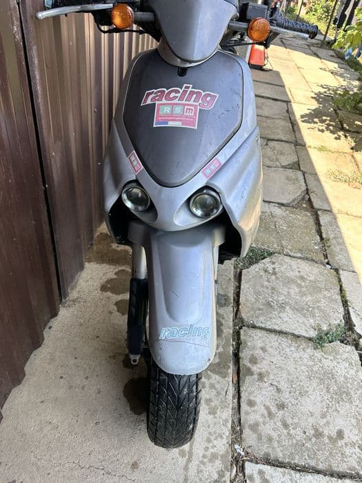 Vand scuter Aprilia