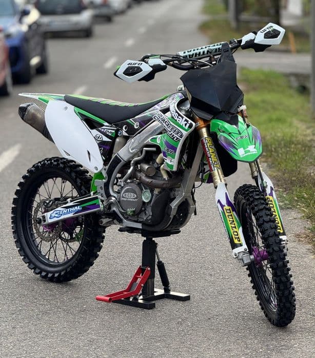Vând Kawasaki KXF 450 2015 TUNING/Injecție/Mape 2850€ neg!