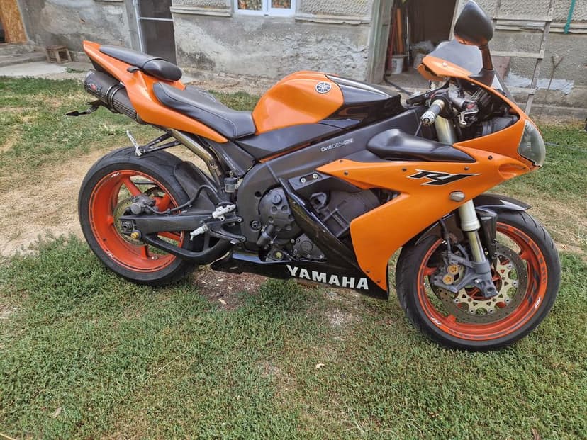 Vand Piese Yamaha YZF 1000   R1    2005