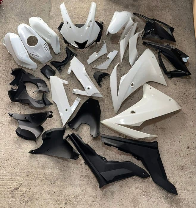 Carene noi yamaha yzf r125 2008-2022