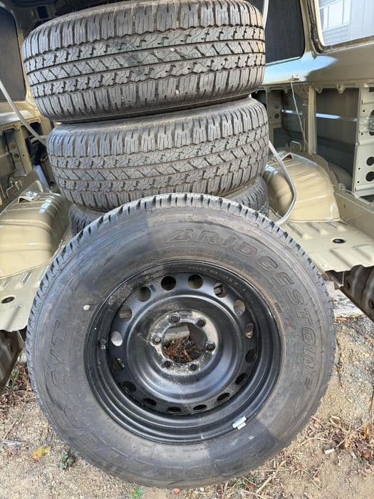 Anvelope Jante Originale Toyota Hilux.  265 65 17