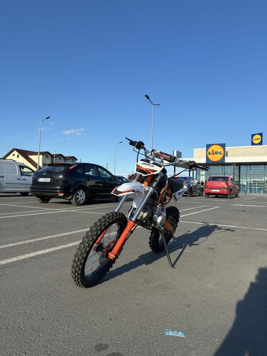 Motocross / Dirt Bike MMX 125cc 4T – aproape nou