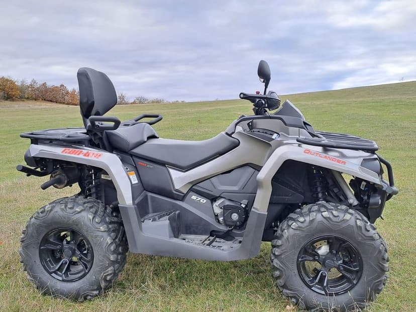 Can-Am Outlander 570Max XT