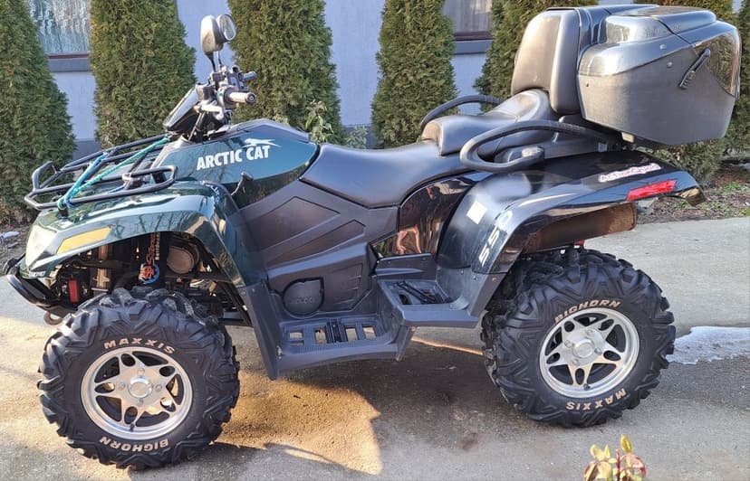 Atv arctic cat 550 efi,servo 2014 înmatriculat