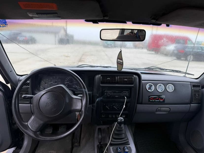 De vânzare Jeep Cherokee – Preparat Off-Road