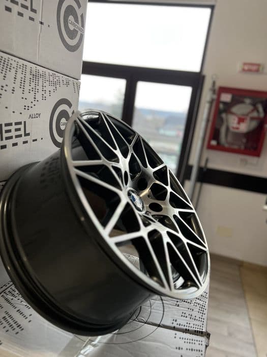 Jante noi R18 pt Bmw seria 2 3 4 5 6 7 5x120 stil M4 f10 f30 f32 f33