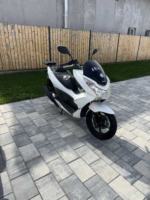 Honda pcx 125 categoria b