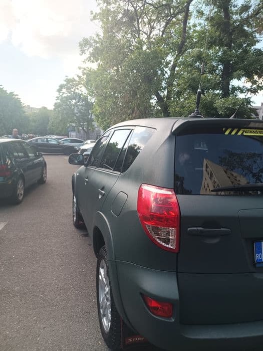 Toyota RAV4 off-road