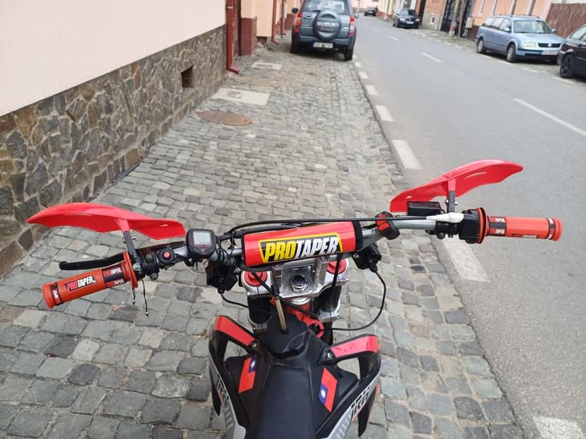 Motocross 125cc impecabila