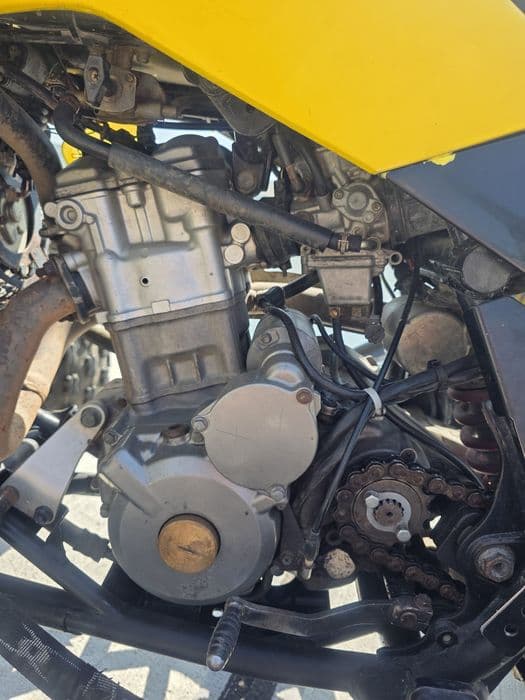 Suzuki ltz 400 numere negre politie 16 ani