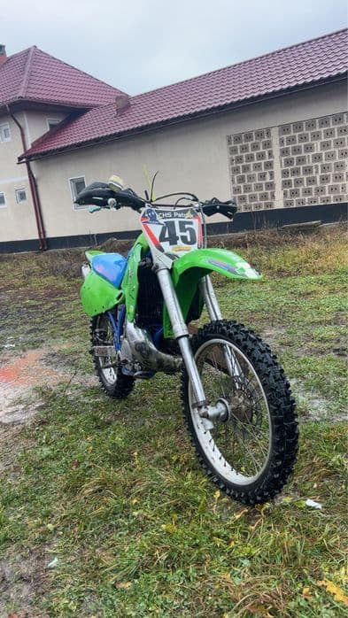 Vând kavasaki kx 250cc 2t power valve