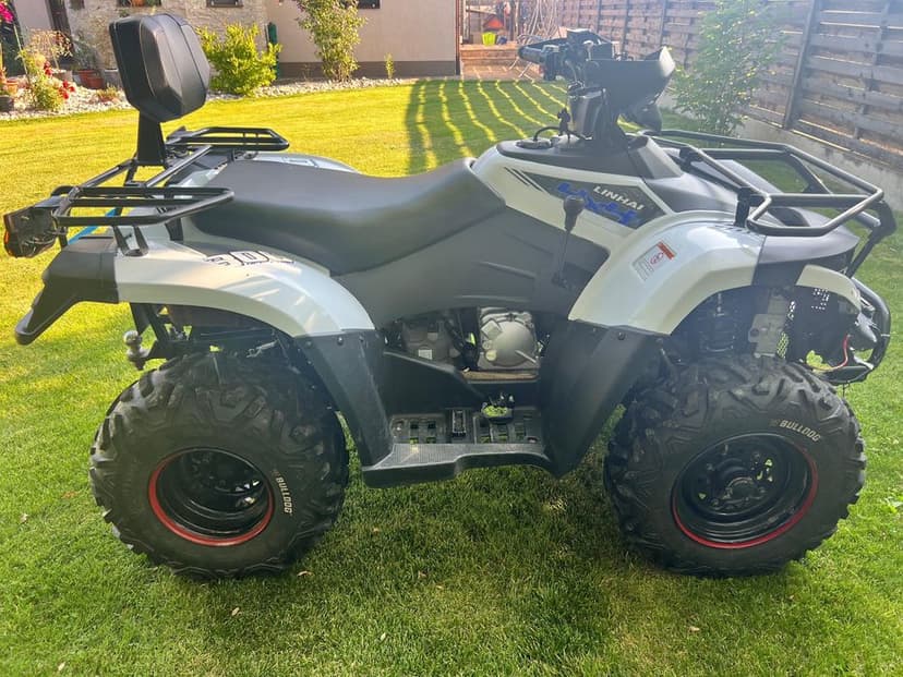 Vând atv Linhai 300cc 4x4 perfect funcționabil