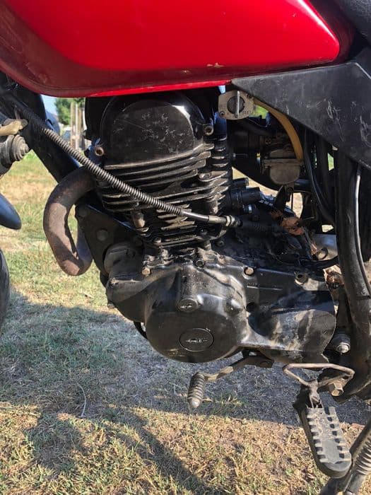 Motocicleta yamaha 125