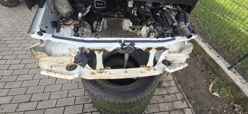 Piese caroserie  suzuki jimny cabrio