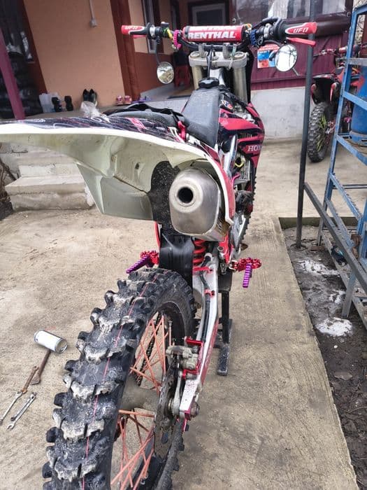 Honda CRF 450 R 2013 pe Injecție